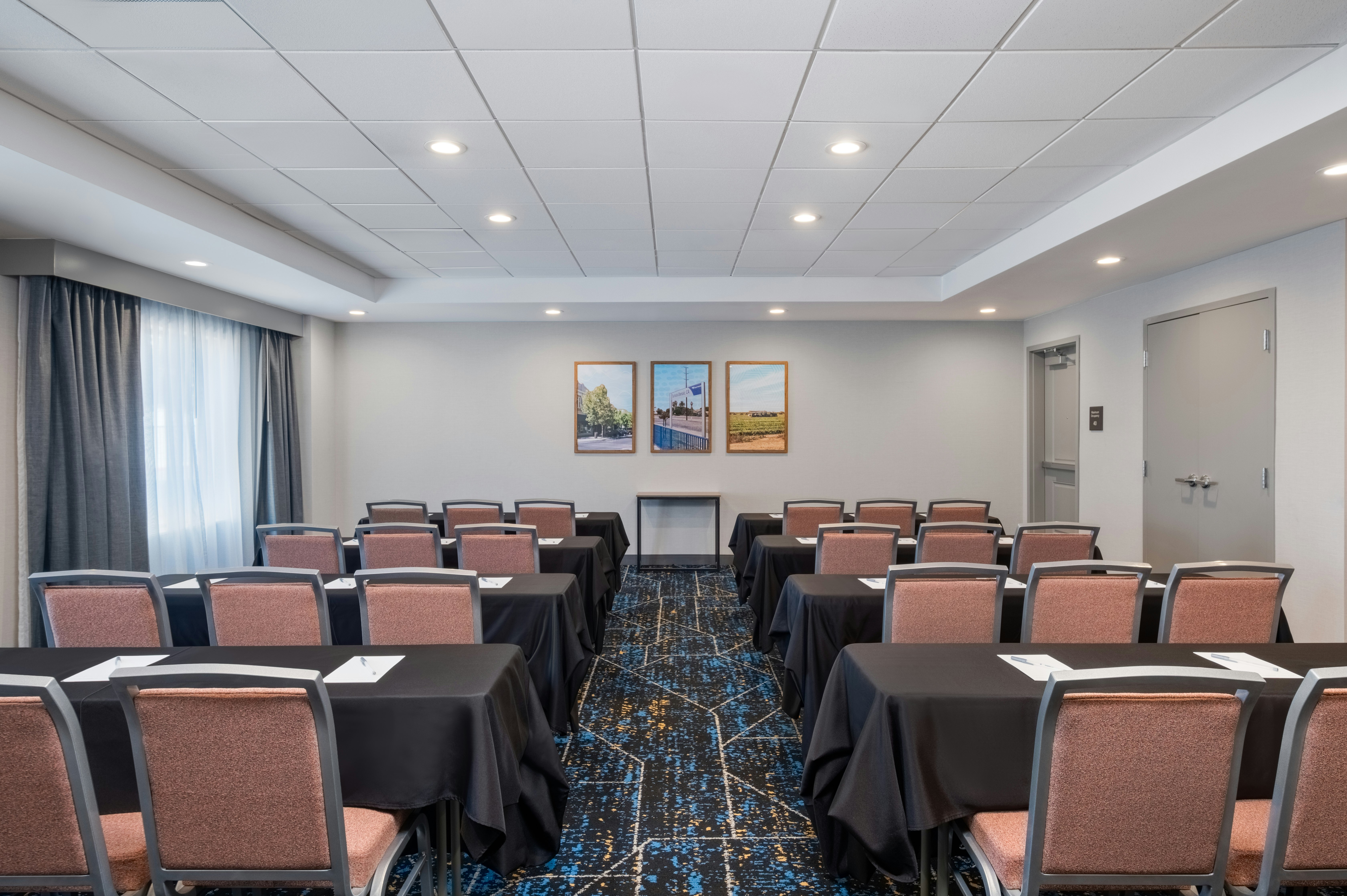 Hampton Inn By Hilton Turlock 12/15
