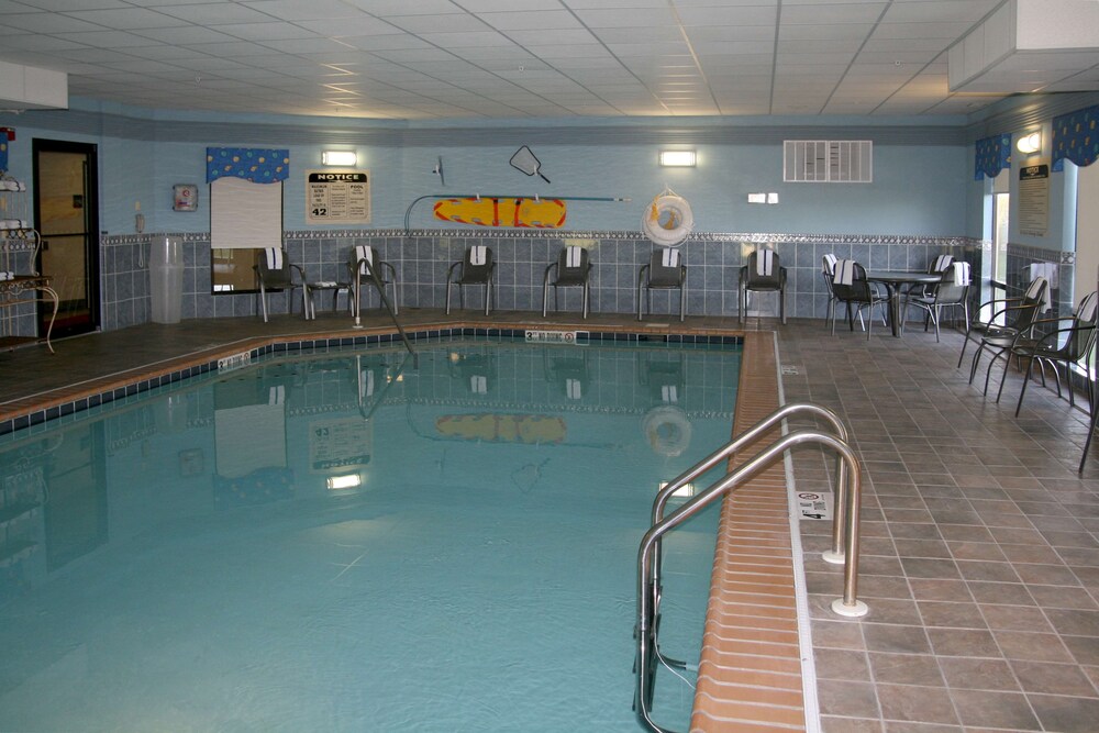 HAMPTON INN SUITES BOLINGBROOK in BOLINGBROOK - IL