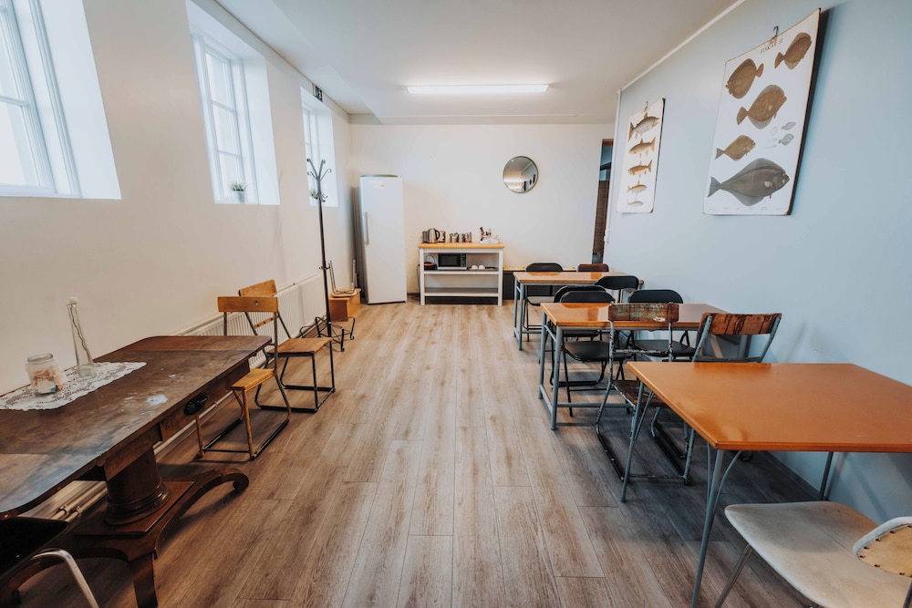 Heradsskolinn Historic Guesthouse 34/50