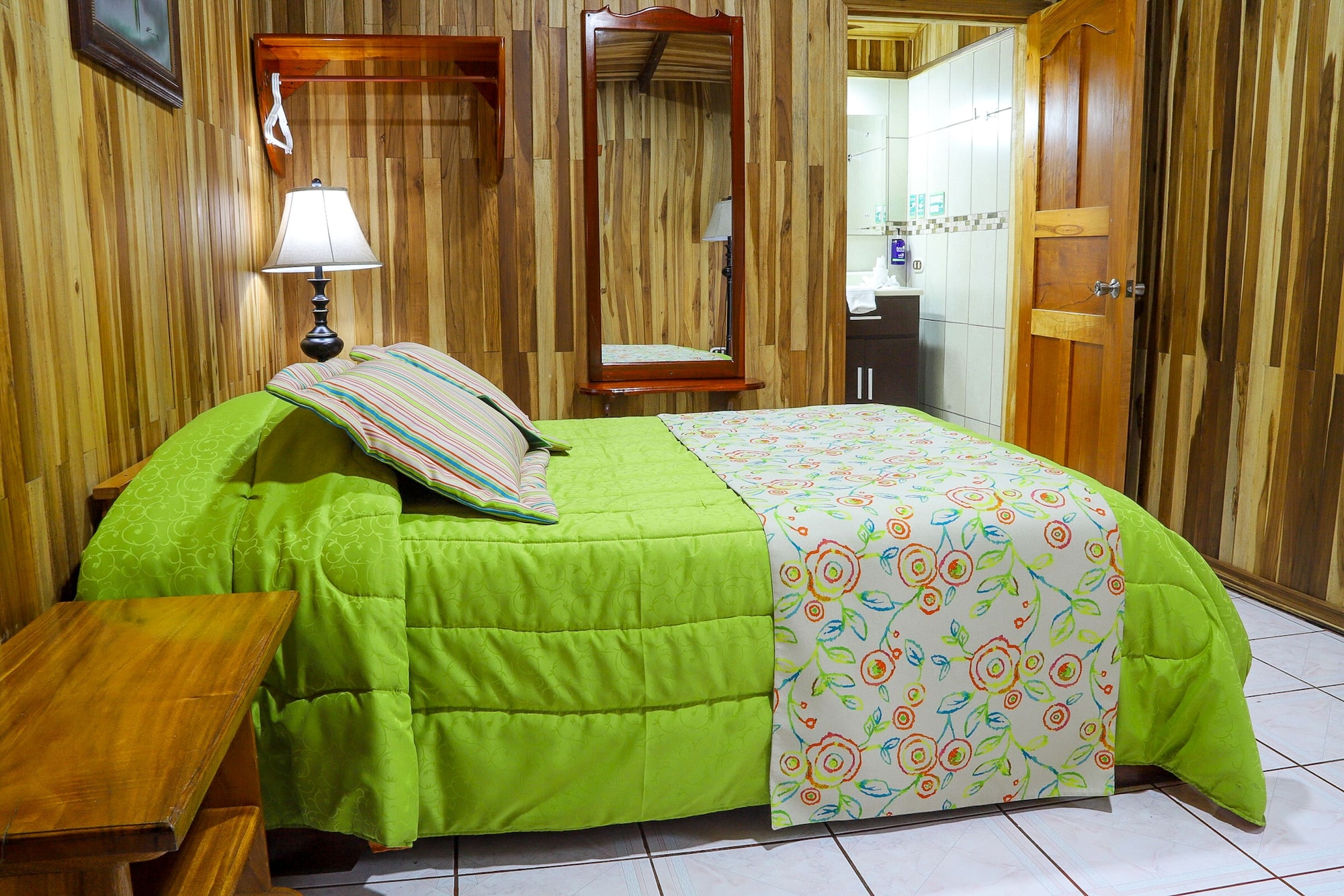 3 Bedrooms, Family, Cabin, 2 Double and Twin Beds