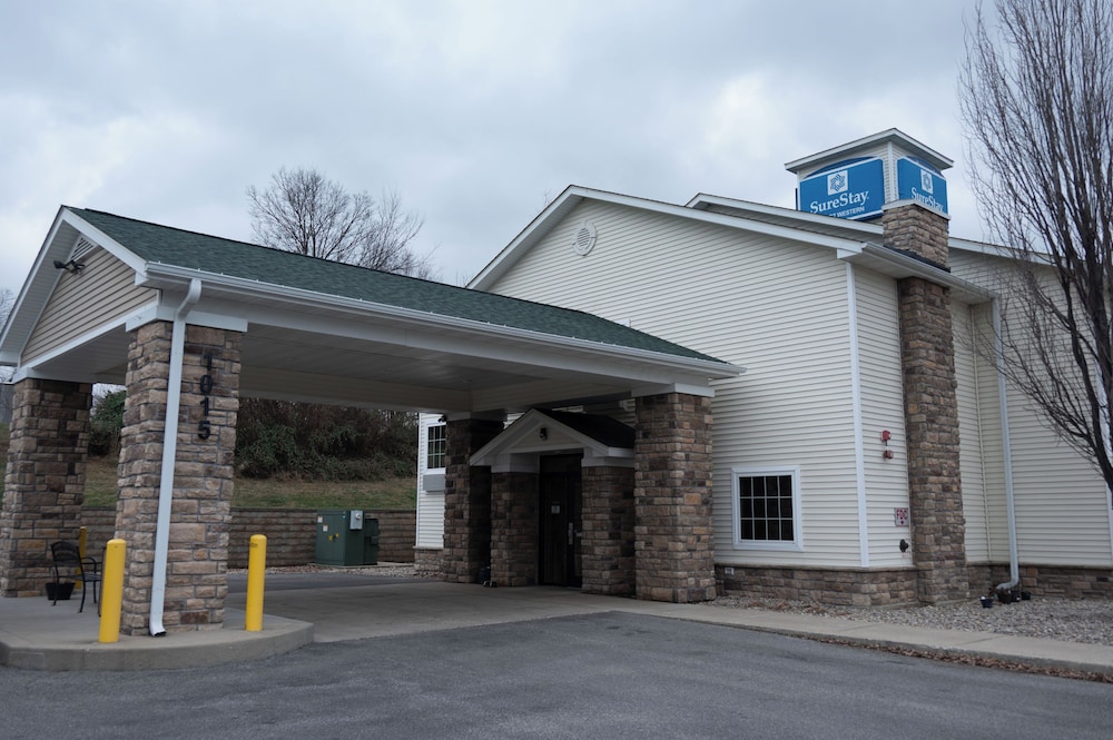 SureStay by Best Western Salem 51/56