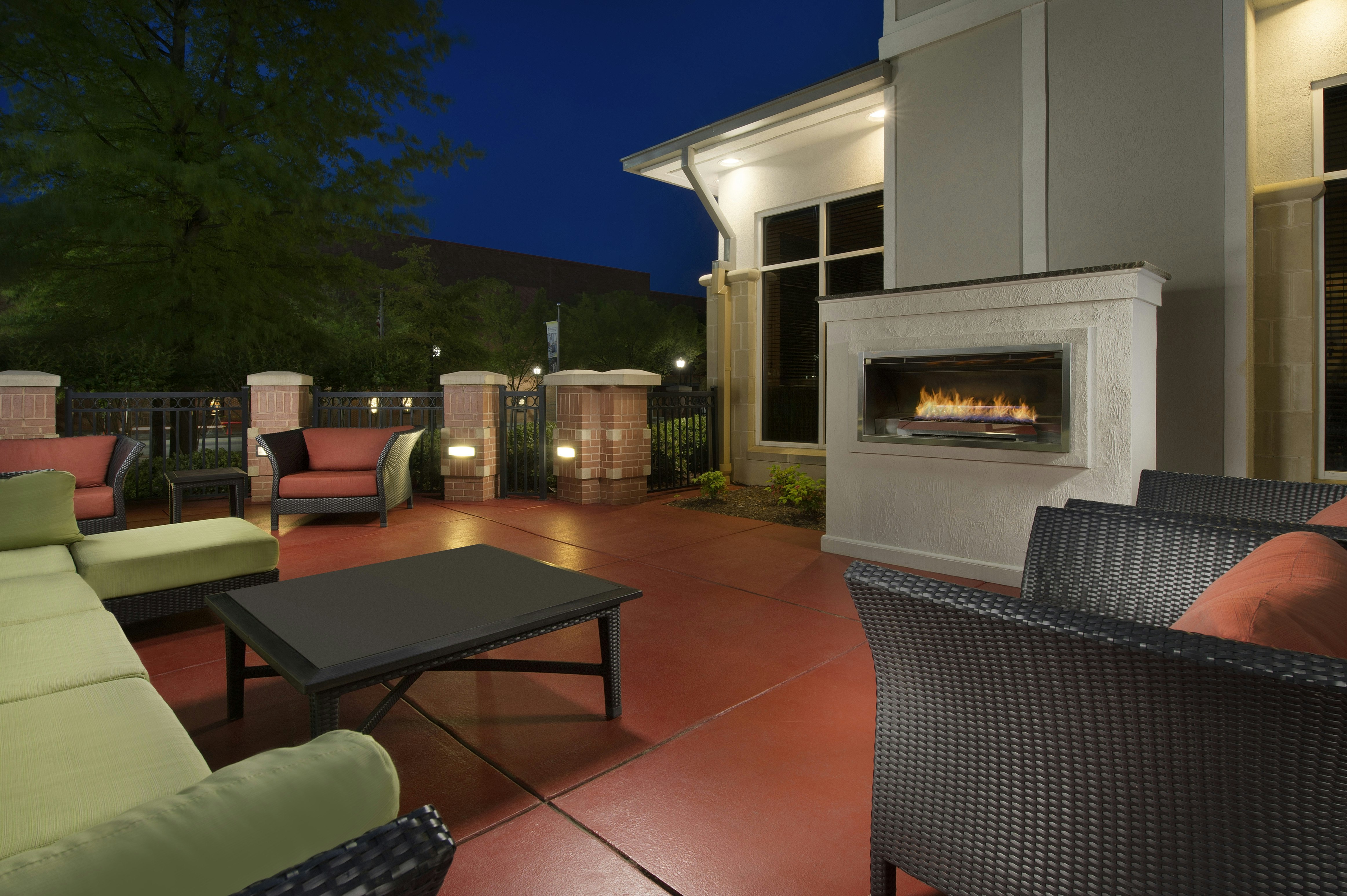 HILTON GARDEN INN CHATTANOOGA DOWNTOWN 15/23