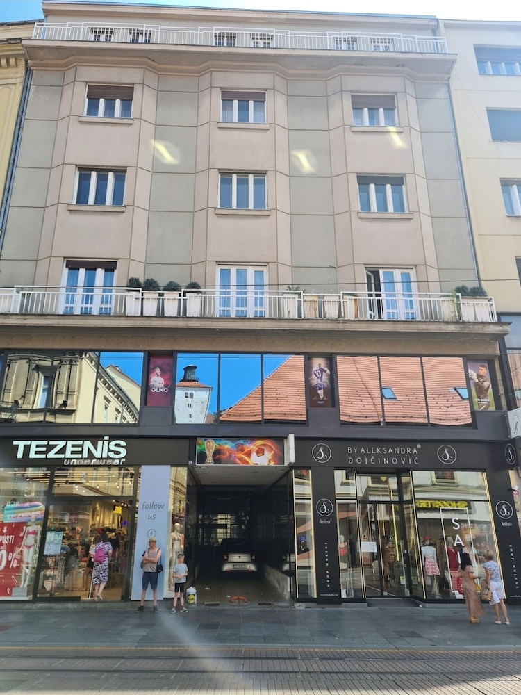Ilica Luxury Center 1/50