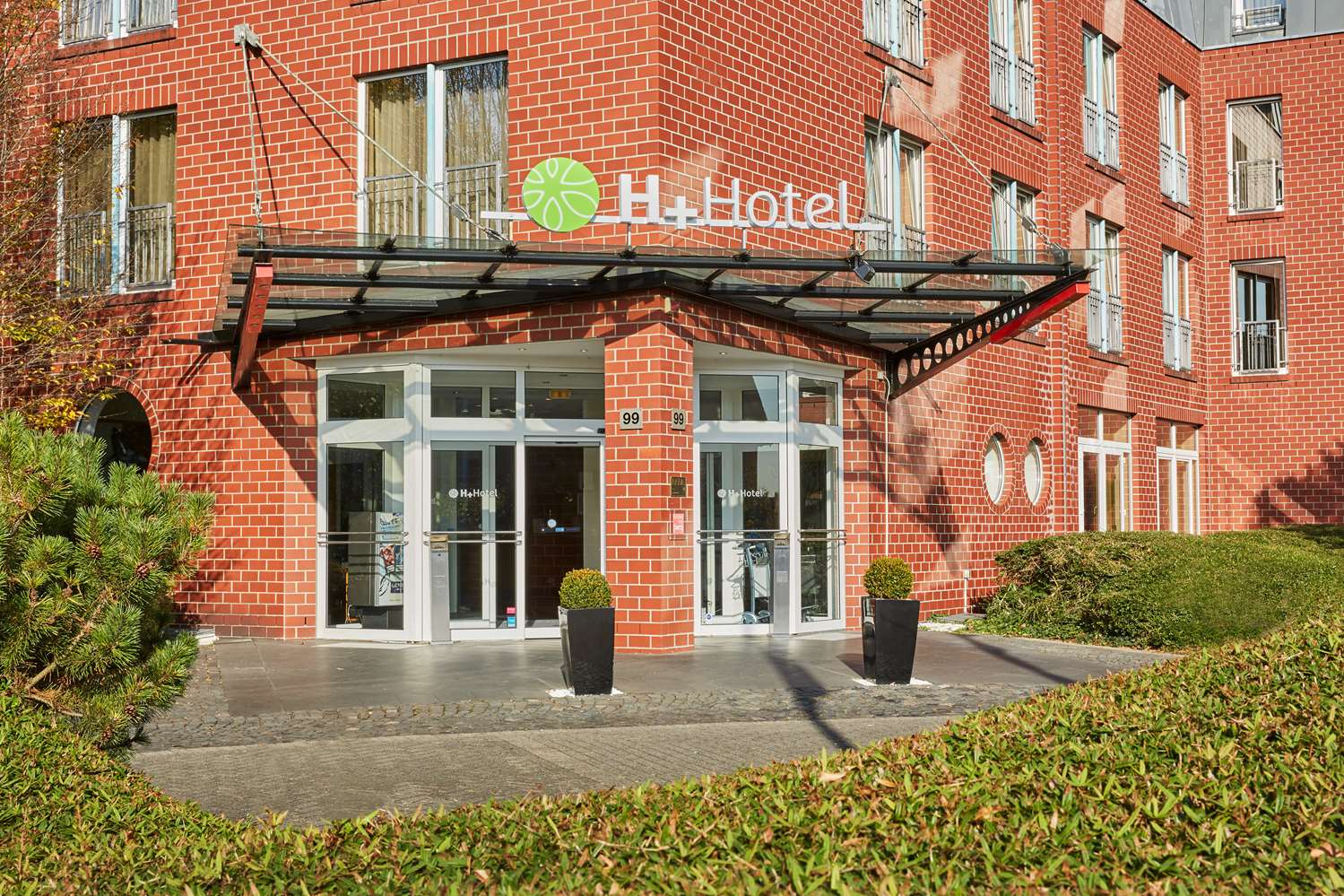 H+ Hotel Koln Hurth 38/43