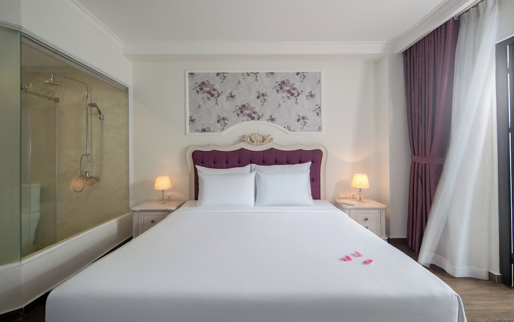 Bonjour Nha Trang Hotel 17/50