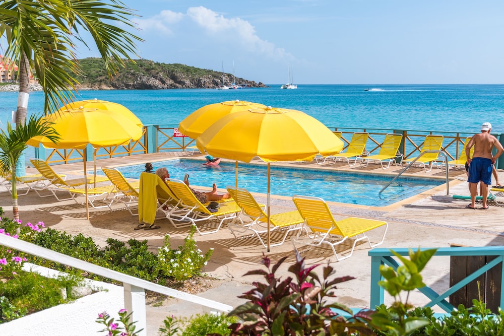 Belair Beach Hotel 14/35