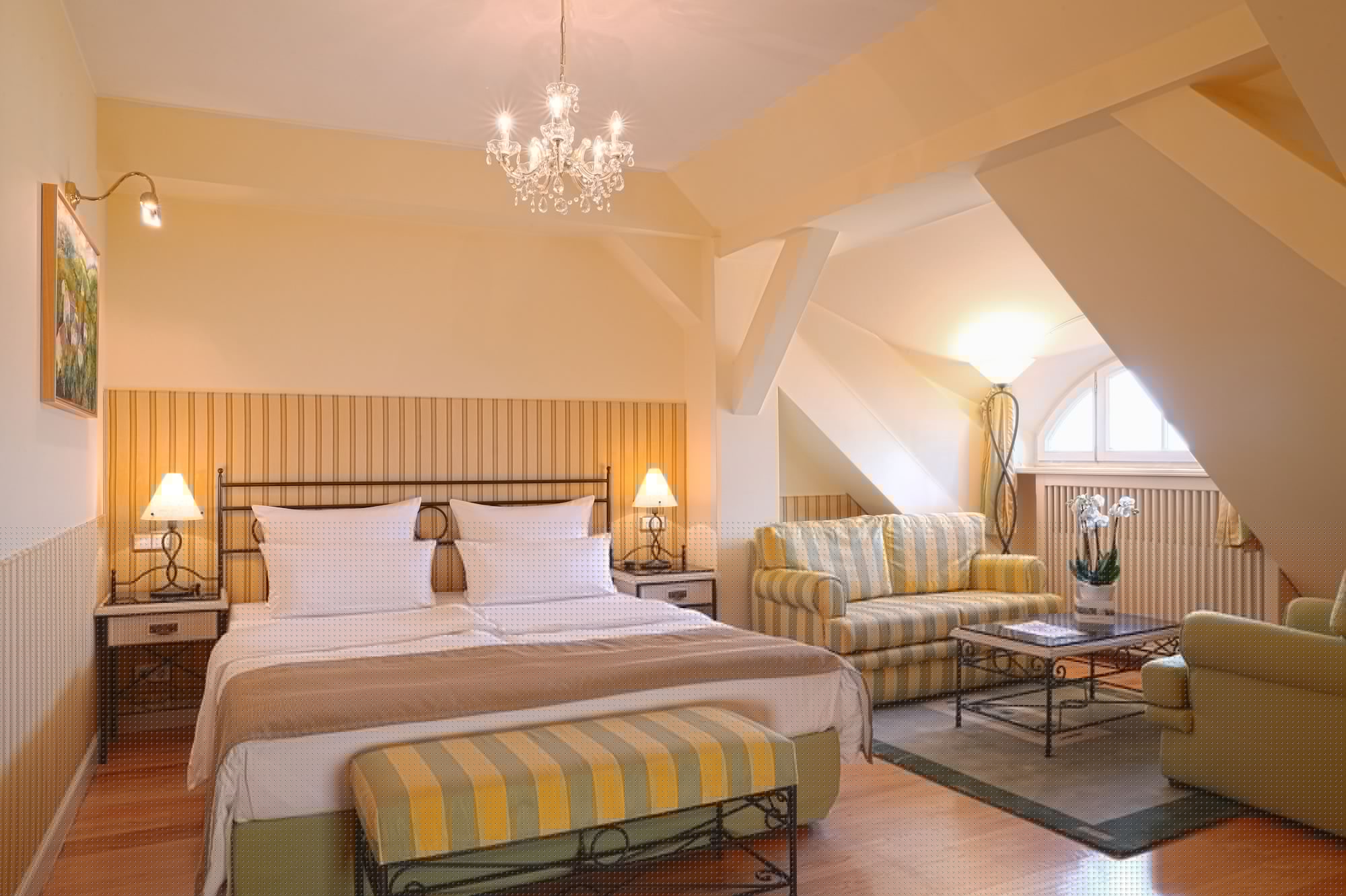 Standard, Double Bed, Country Side View