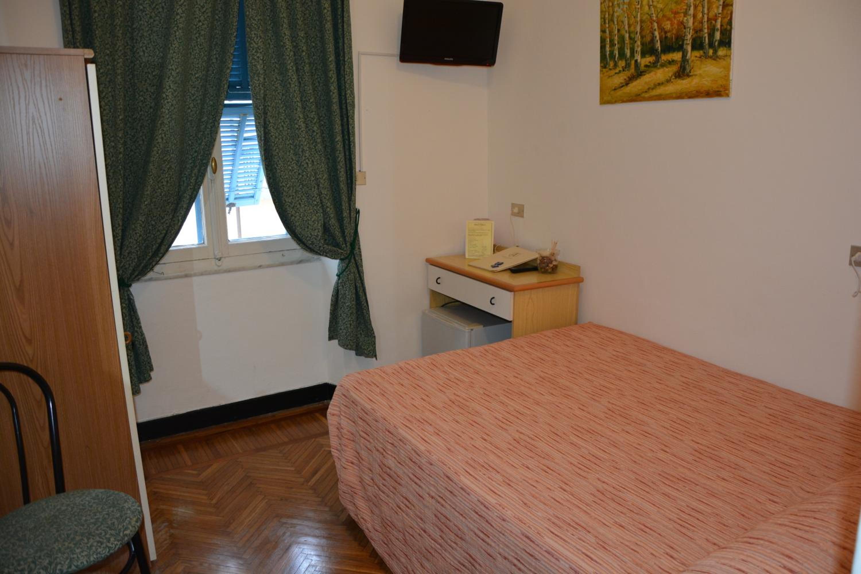 غرفة مفردة بحمام خاص، Hotel Alfieri 3/7