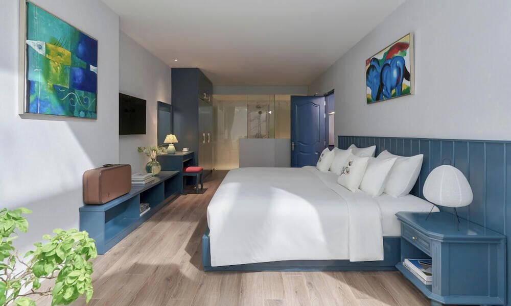 Family, Suite, Double Bed, No Window