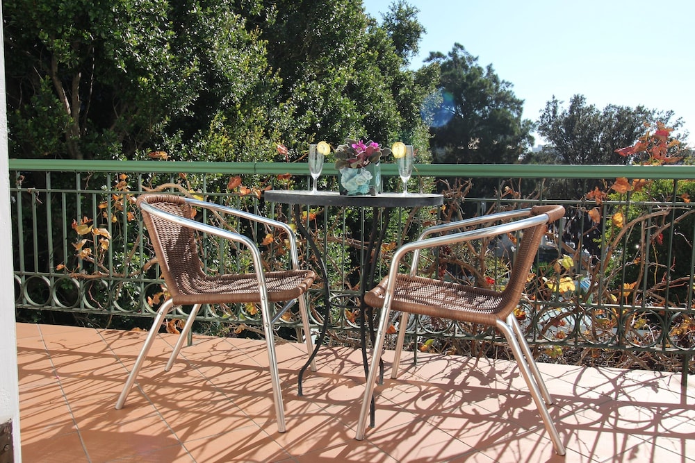 Mountain Manor Guest House 26/50