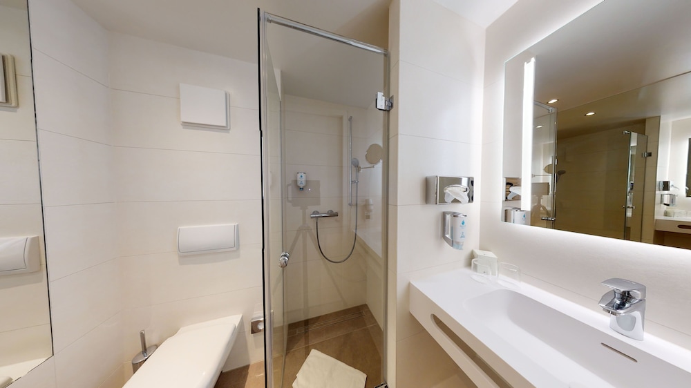 KONGRESSHOTEL POTSDAM AM TEMPLINER SEE 25/66