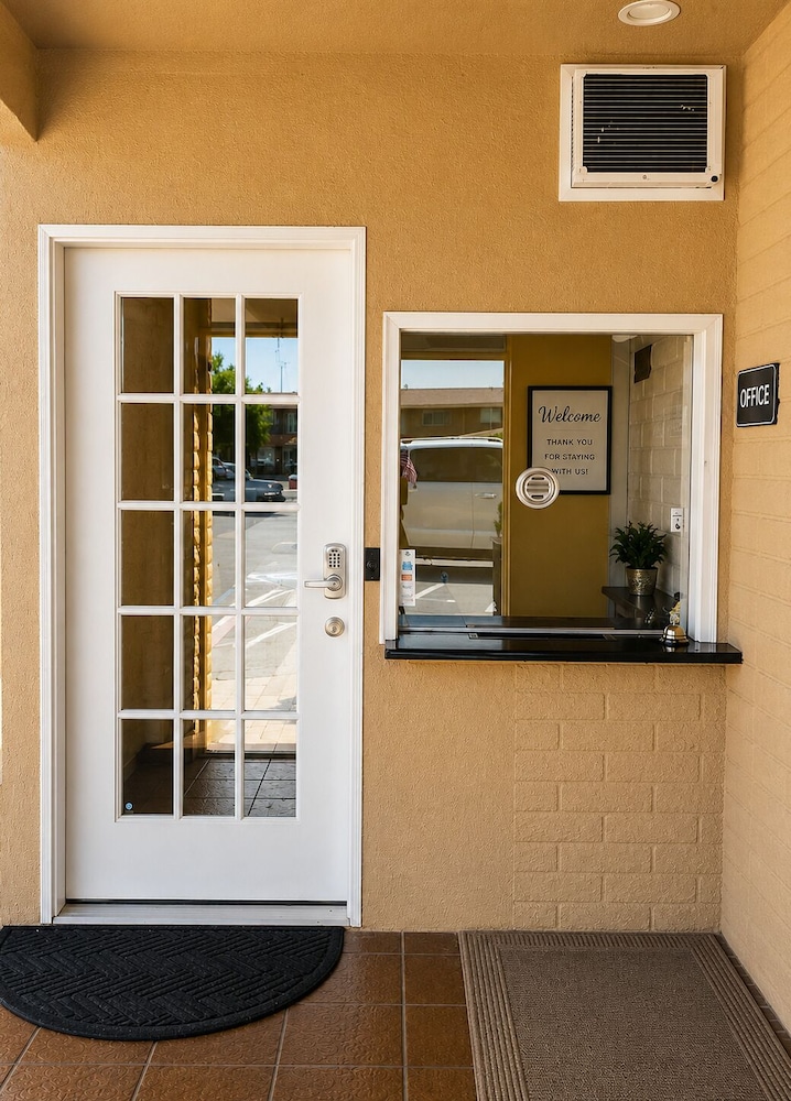 El Rancho Motel 5/39