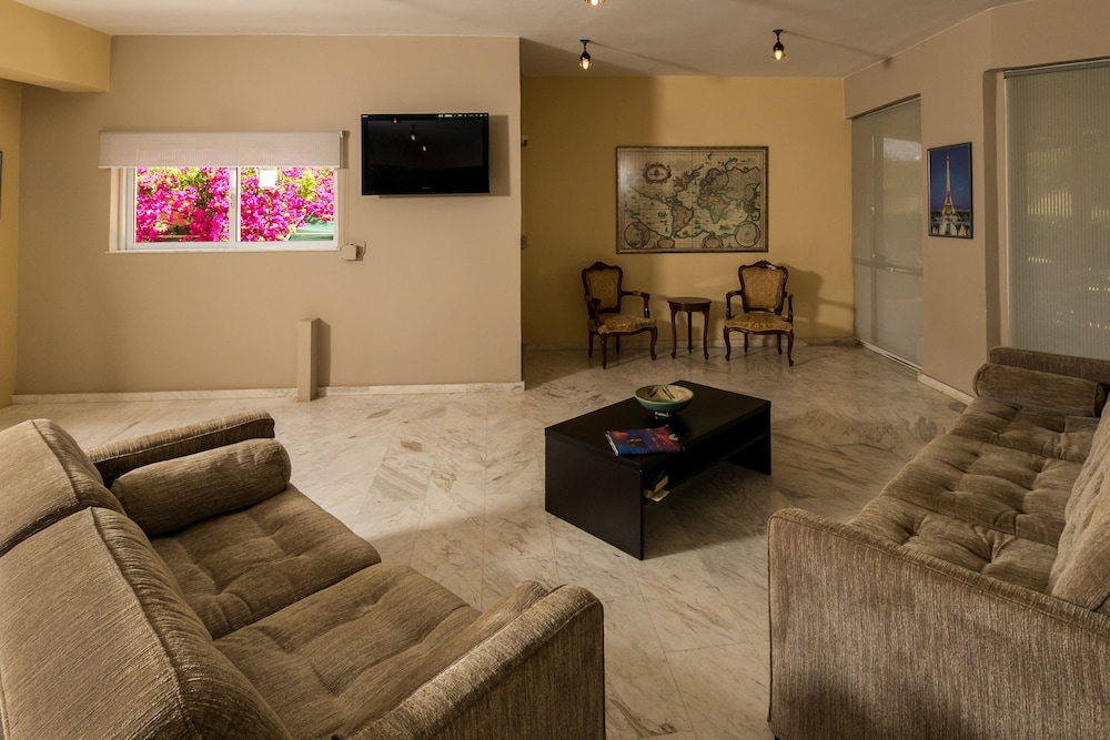 Hotel Elotia 17/30
