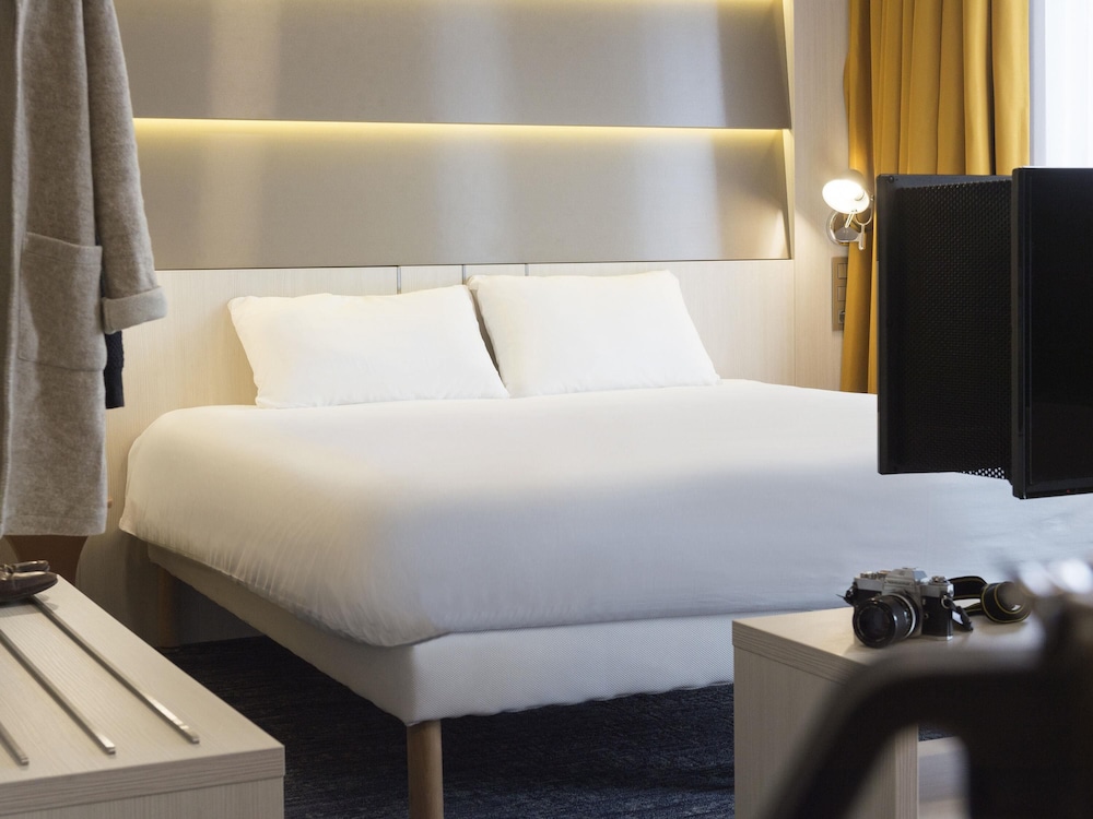 IBIS STYLES NIVELLES 33/73