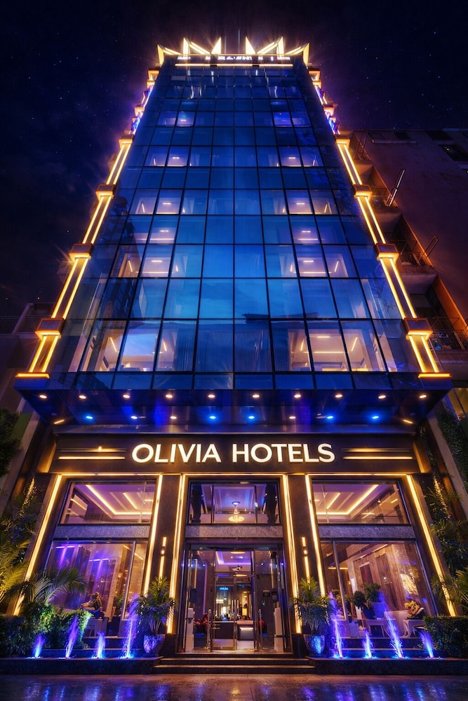 Olivia Hotels 4/61