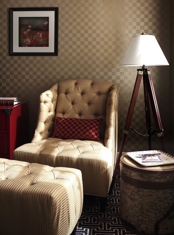 Kimpton Hotel Monaco Baltimore Inner Harbor 23/82