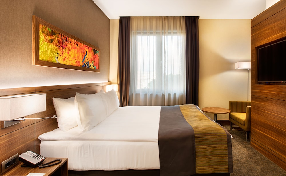 HOLIDAY INN ISTANBUL - KADIKOY 19/78