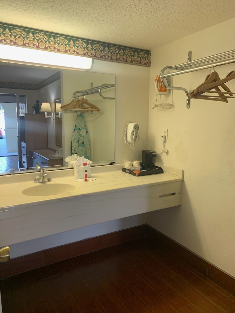 Travelodge By Wyndham Suites St Augustine 11/41