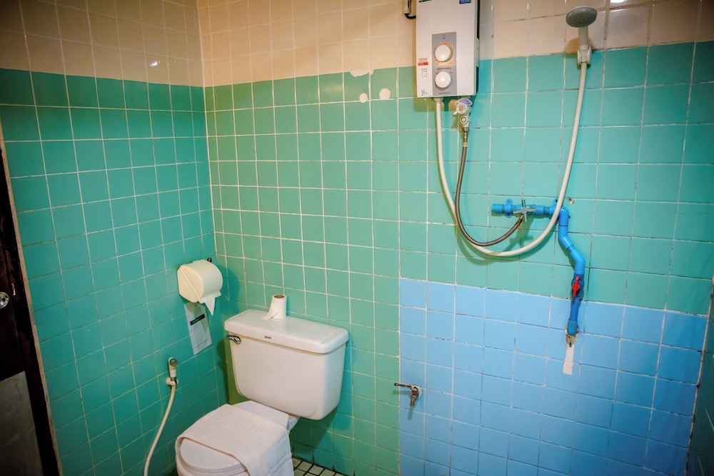 Lukmuang 2 Hotel 49/51