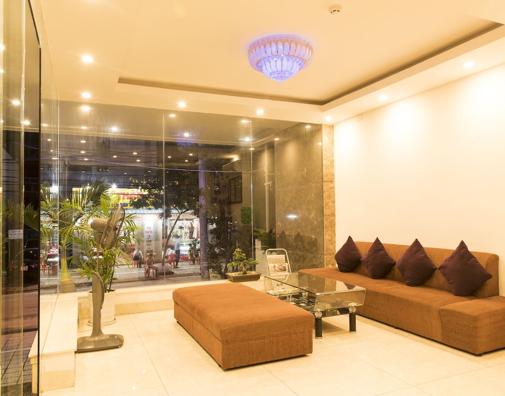 Lan Nhi Hotel 49/54