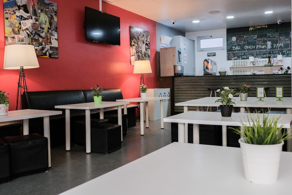 HelloBCN Hostel 32/43