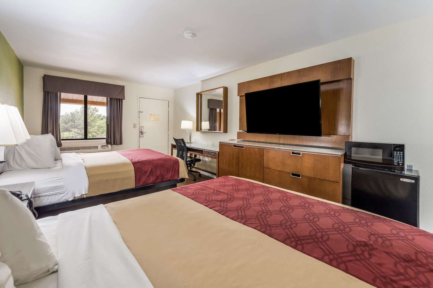 Room, 2 Queen Beds