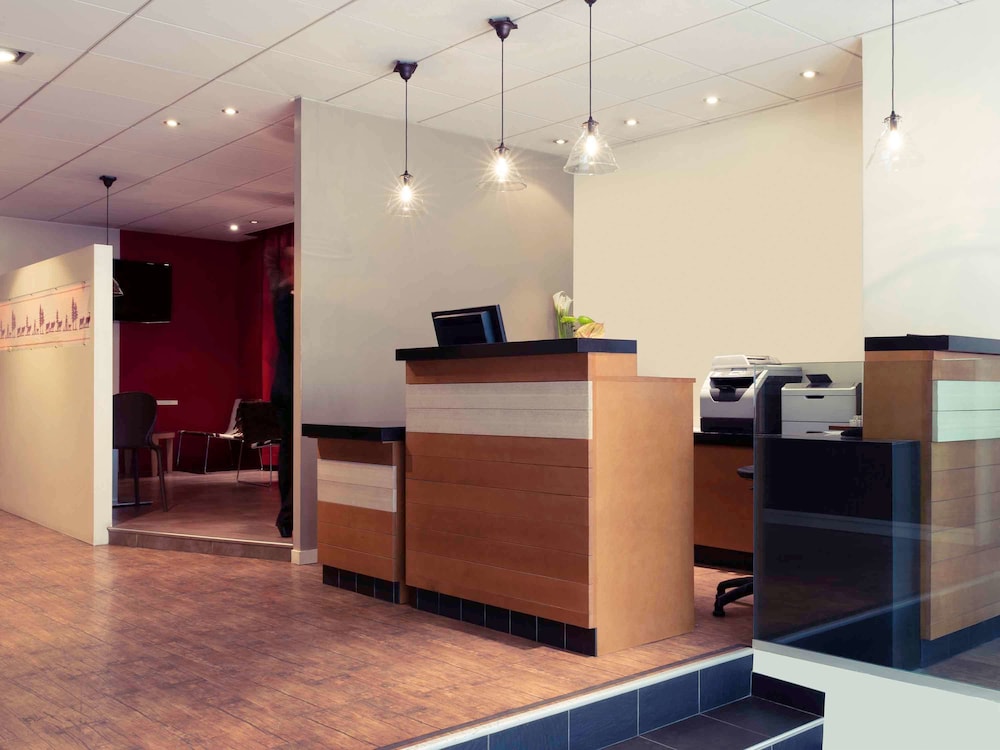 Lobby at Mercure Annecy Centre, ANNECY