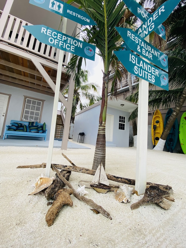 La Isla Resort 58/68