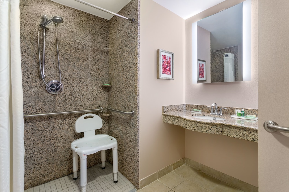 Holiday Inn Winter Haven 16/45