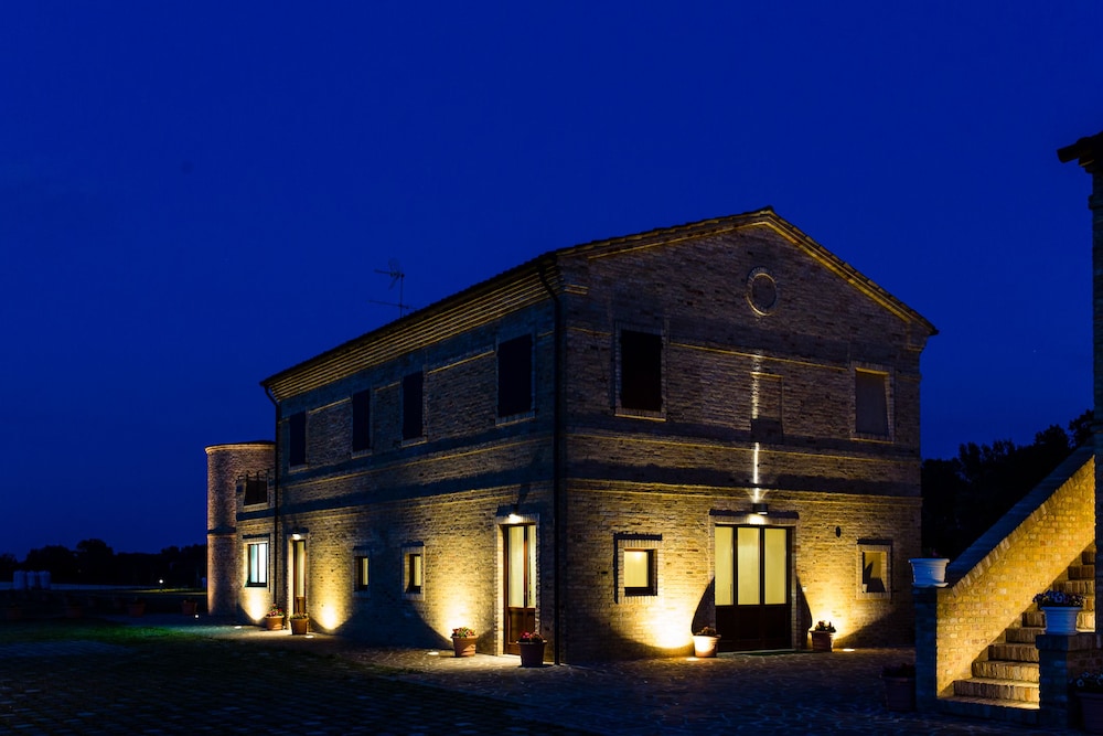 Moretti Country House 1/47