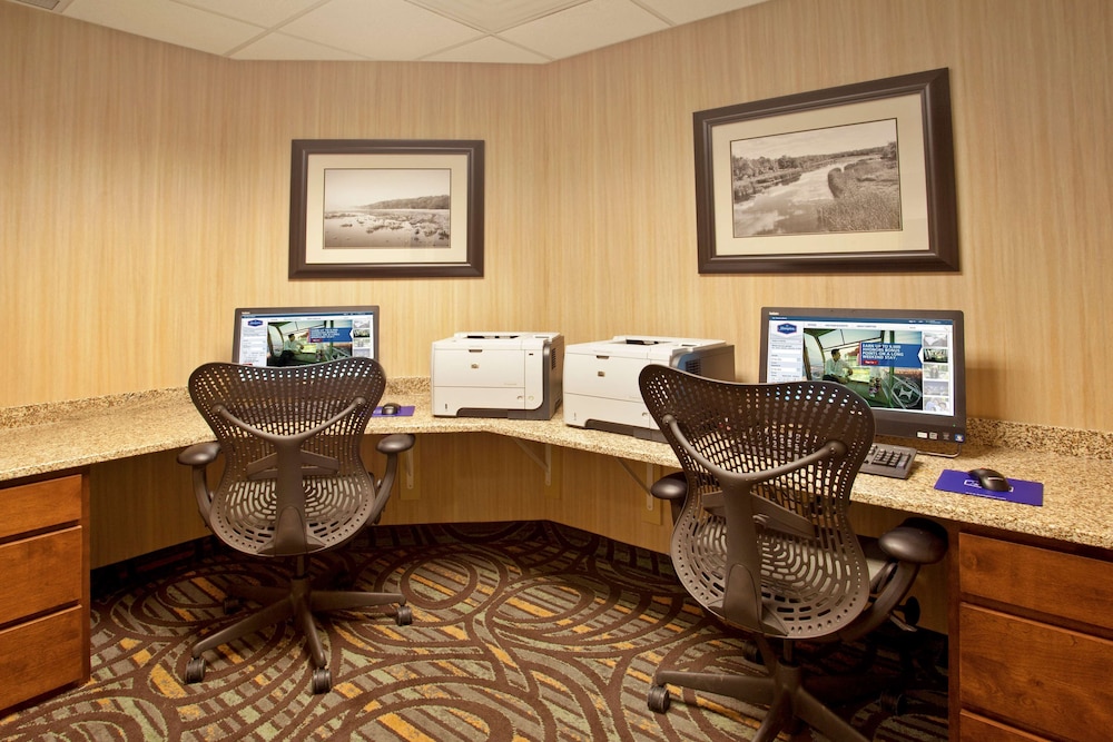 Hampton Inn Suites Minneapolis St Paul Arpt-Mall of America 38/44
