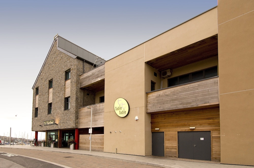 Premier Inn Caernarfon in CAERNARFON