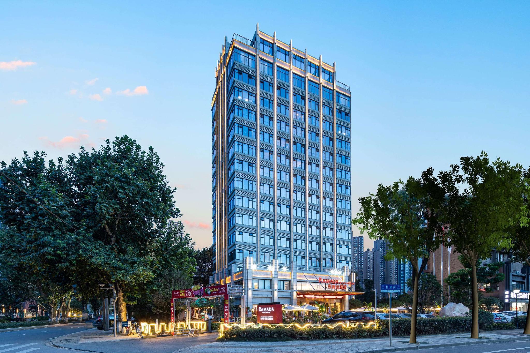 Ramada by Wyndham Wuhan Qingshan 4/35