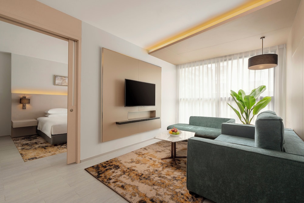Hyatt Place Bangkok Sukhumvit 1 34/50