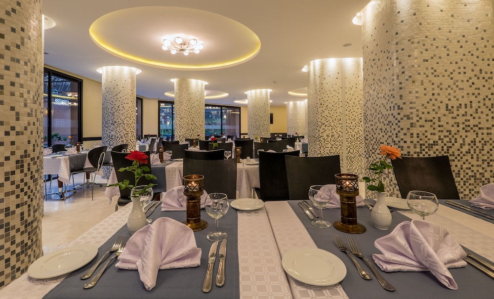 Hotel Ayoub 23/32