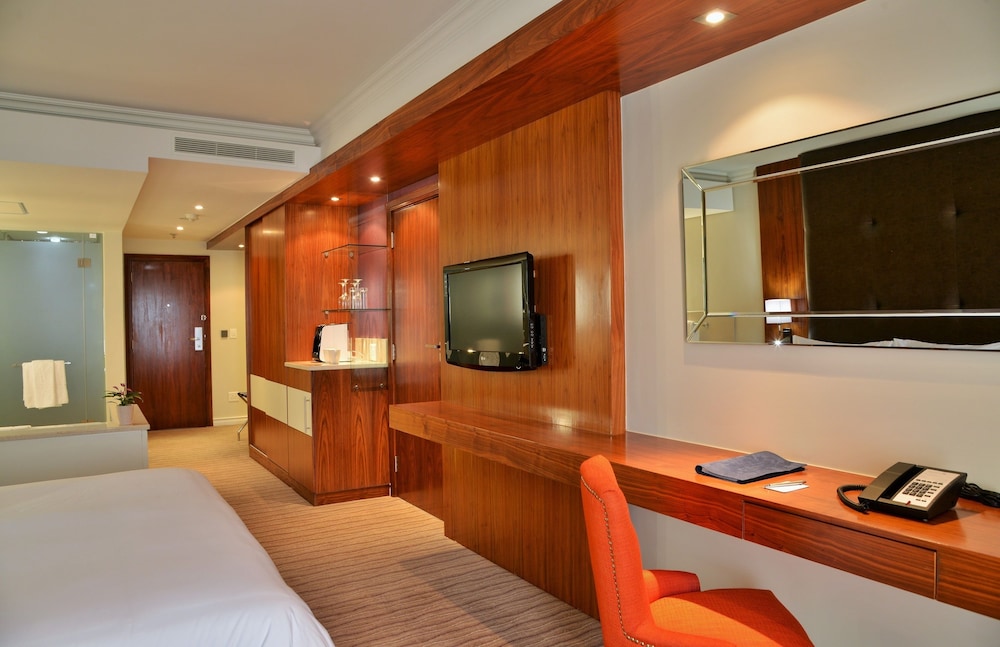 Blaauwberg Beach Hotel 11/100