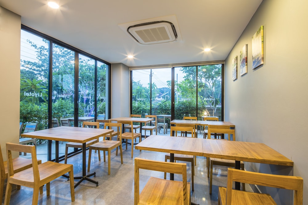 Livotel Hotel Kaset Nawamin Bangkok 55/68