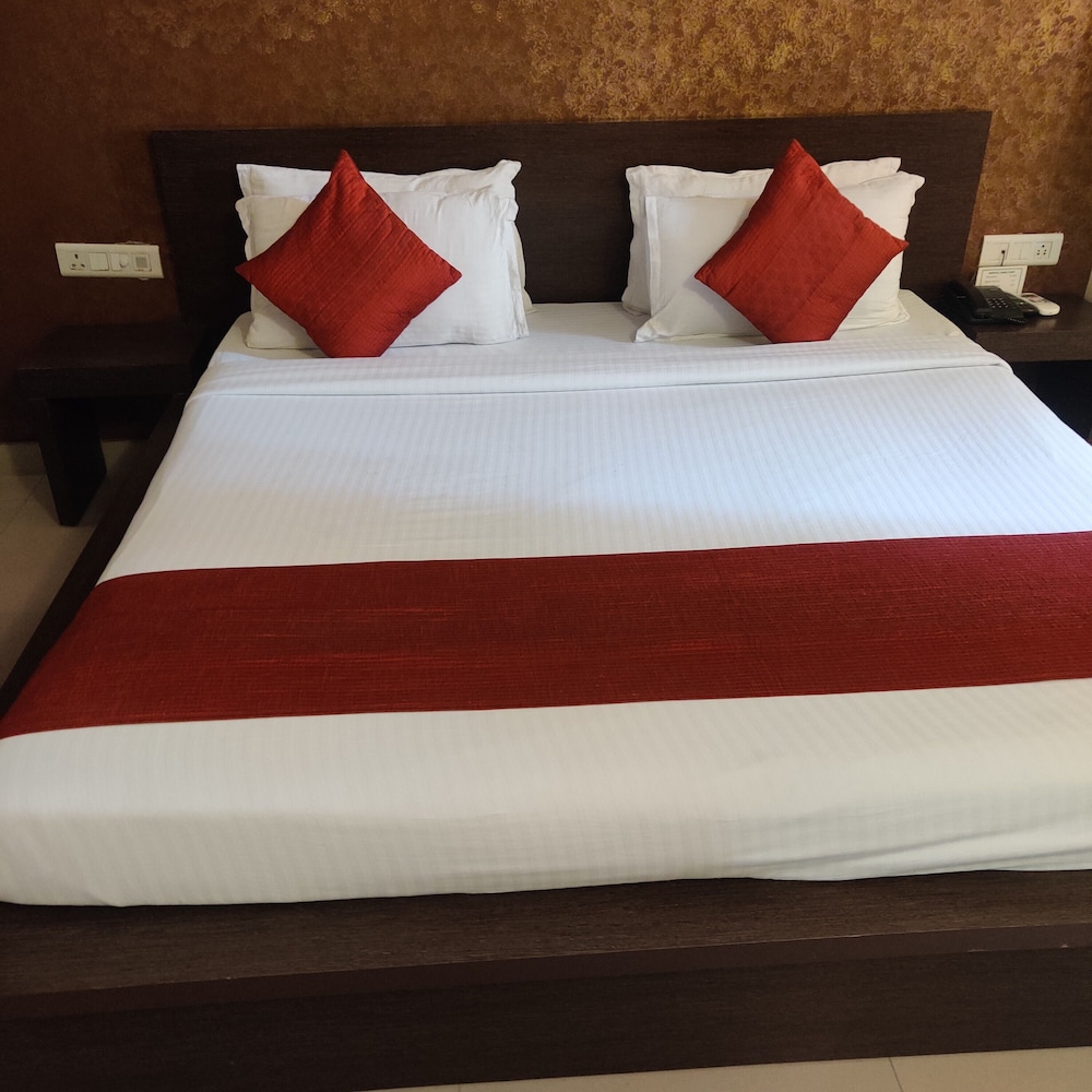 Savi Regency Hotel 14/36