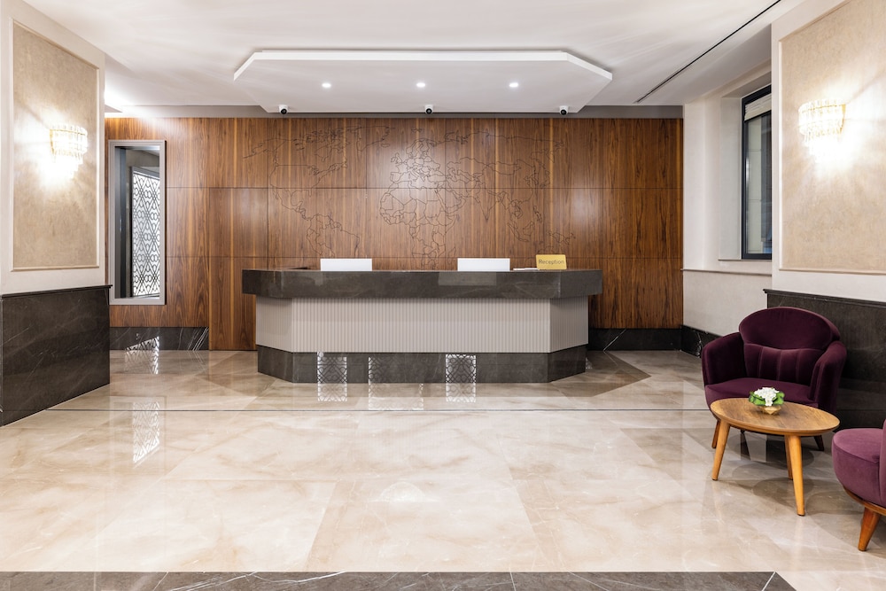 CARINA GOLD HOTEL 9/65