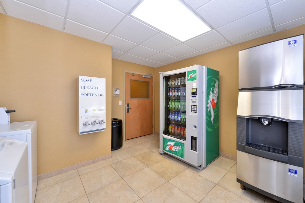 Holiday Inn Laramie 44/79