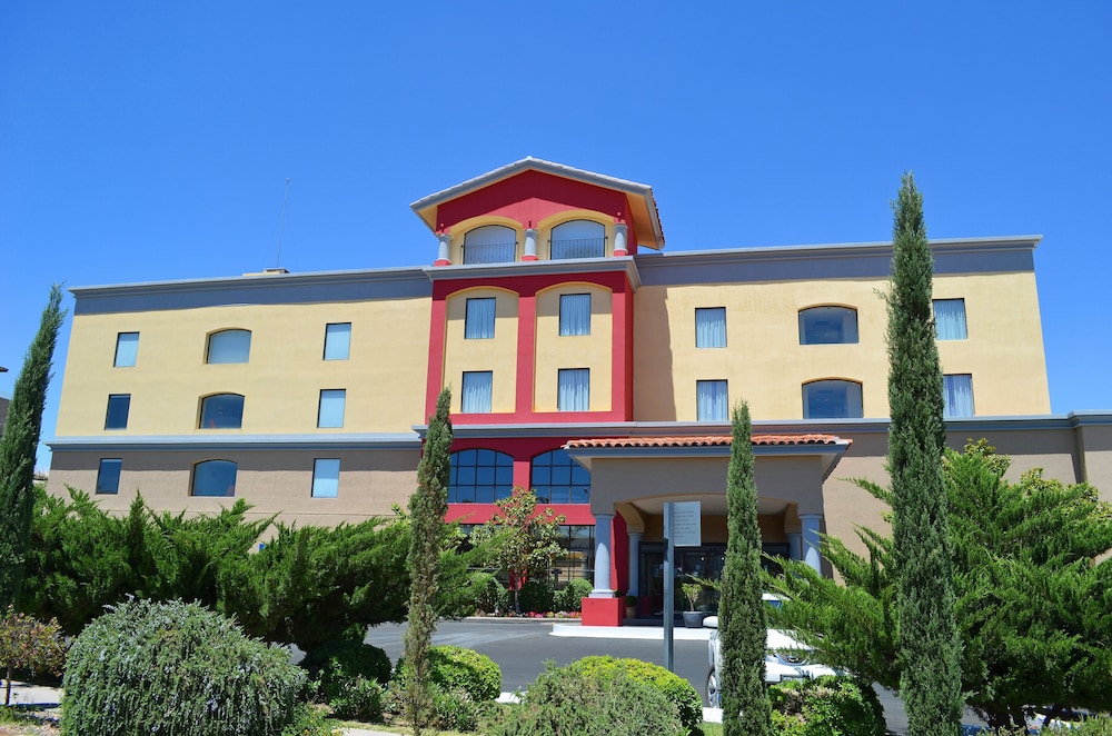 Fiesta Inn Nogales 1/42