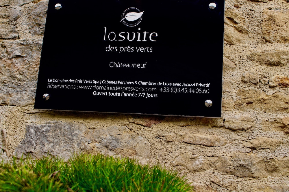 LE DOMAINE DES PRES VERTS SPA 4/50