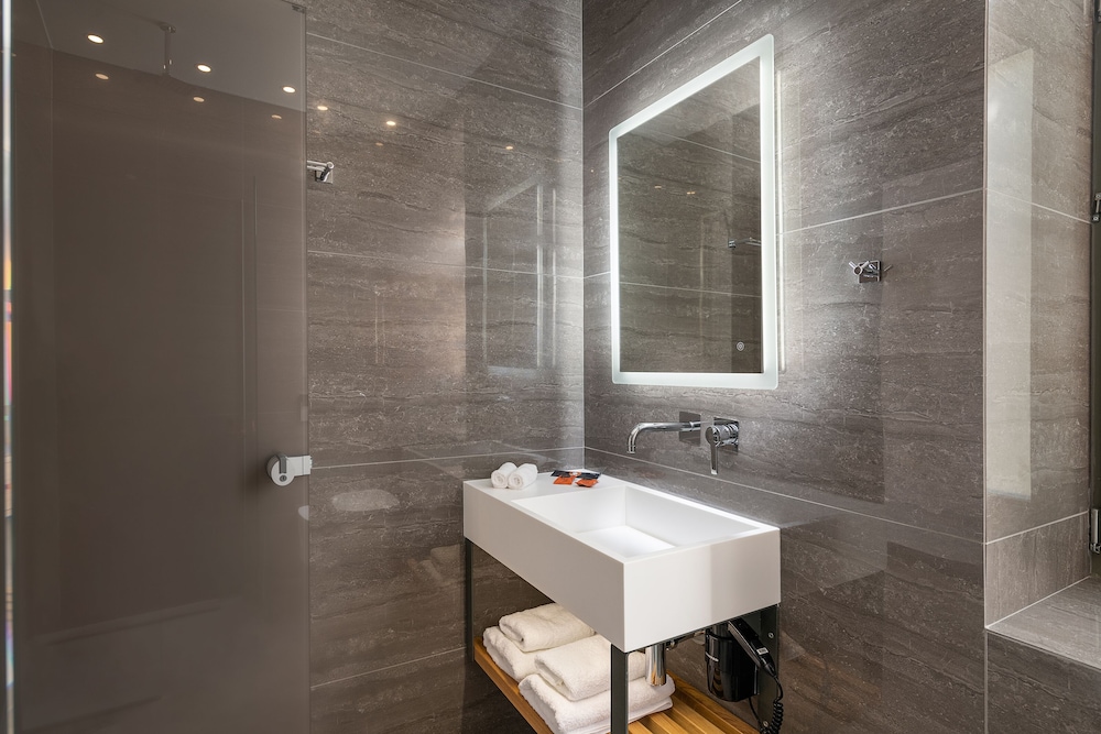 Epavli Boutique Hotel 65/65