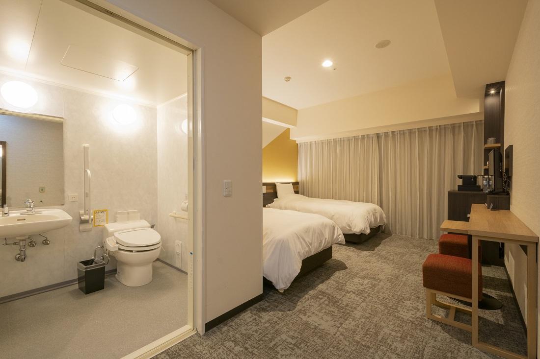 Universal, 2 Double Beds