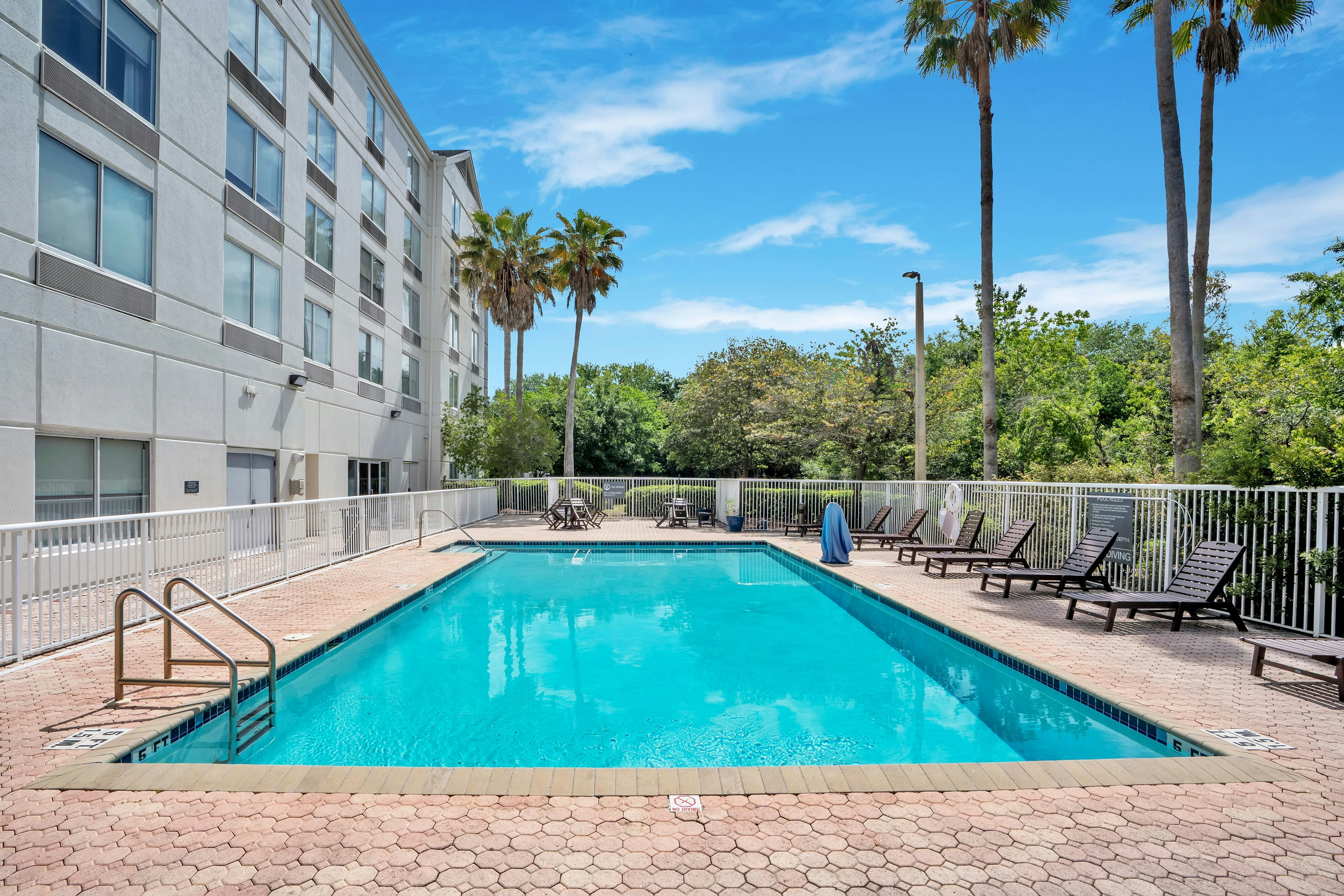 Hilton Garden Inn Jacksonville Airport 46/50