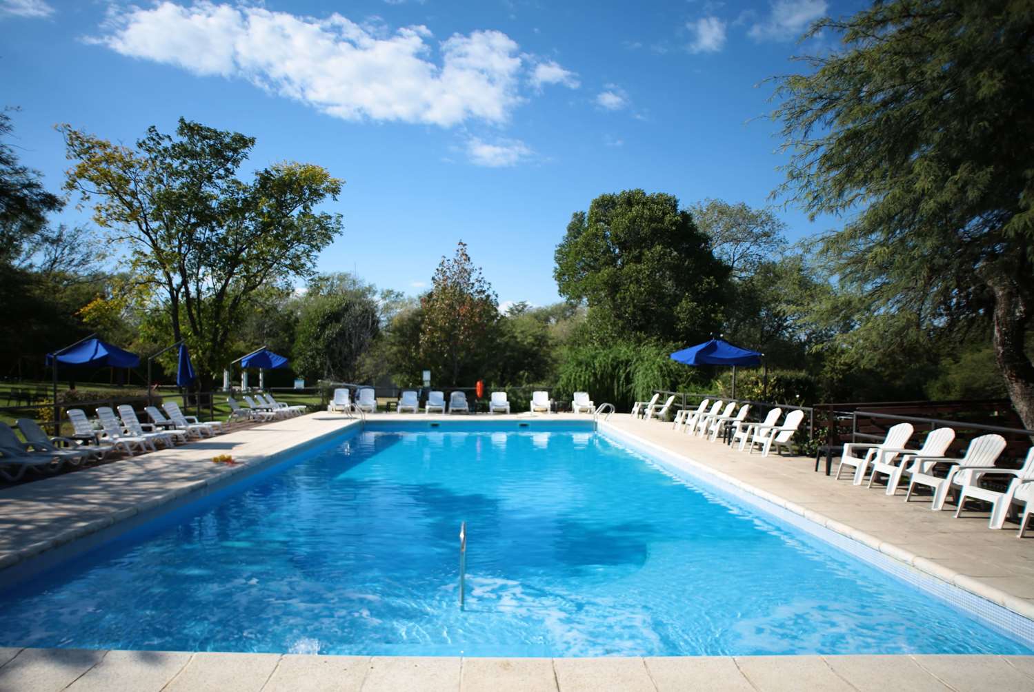 Howard Johnson by Wyndham, Villa General Belgrano 4/4