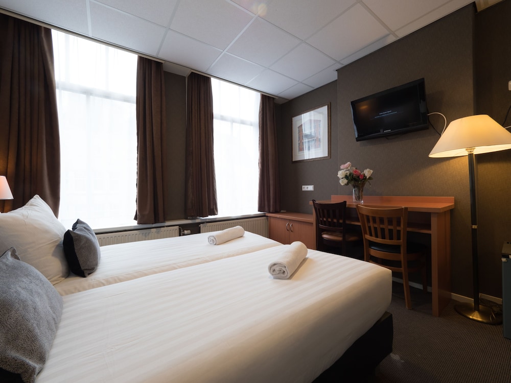 Di-Ann Hotel 18/67
