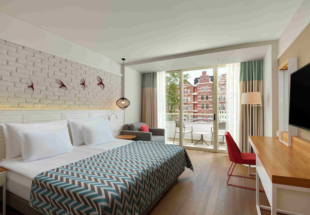 Akra Kemer 10/50
