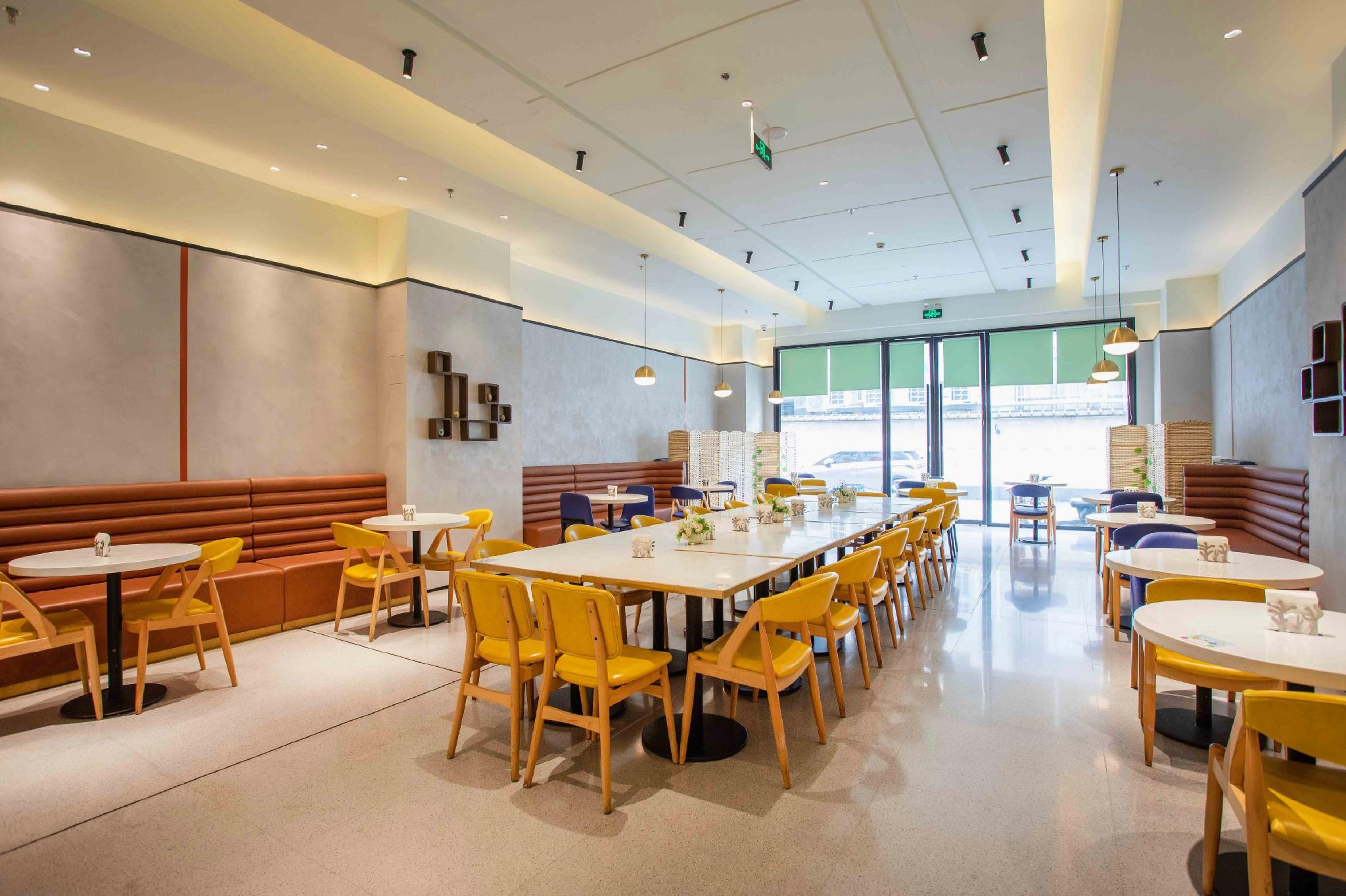 GreenTree Inn Shanghai National Convention and Exhibition Center Huaxiang Road Business Hotel 50/64