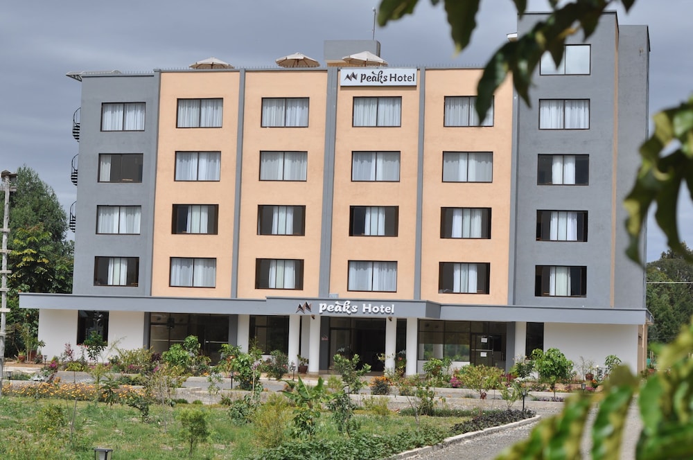 Peaks Hotel Limited 3/40